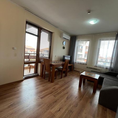 Ski Zone At Gondola, Warm And Cosy, Wifi, Ac, Netflix, Perfect One Bedroom Appartment, Beautiful View Bansko Exterior foto